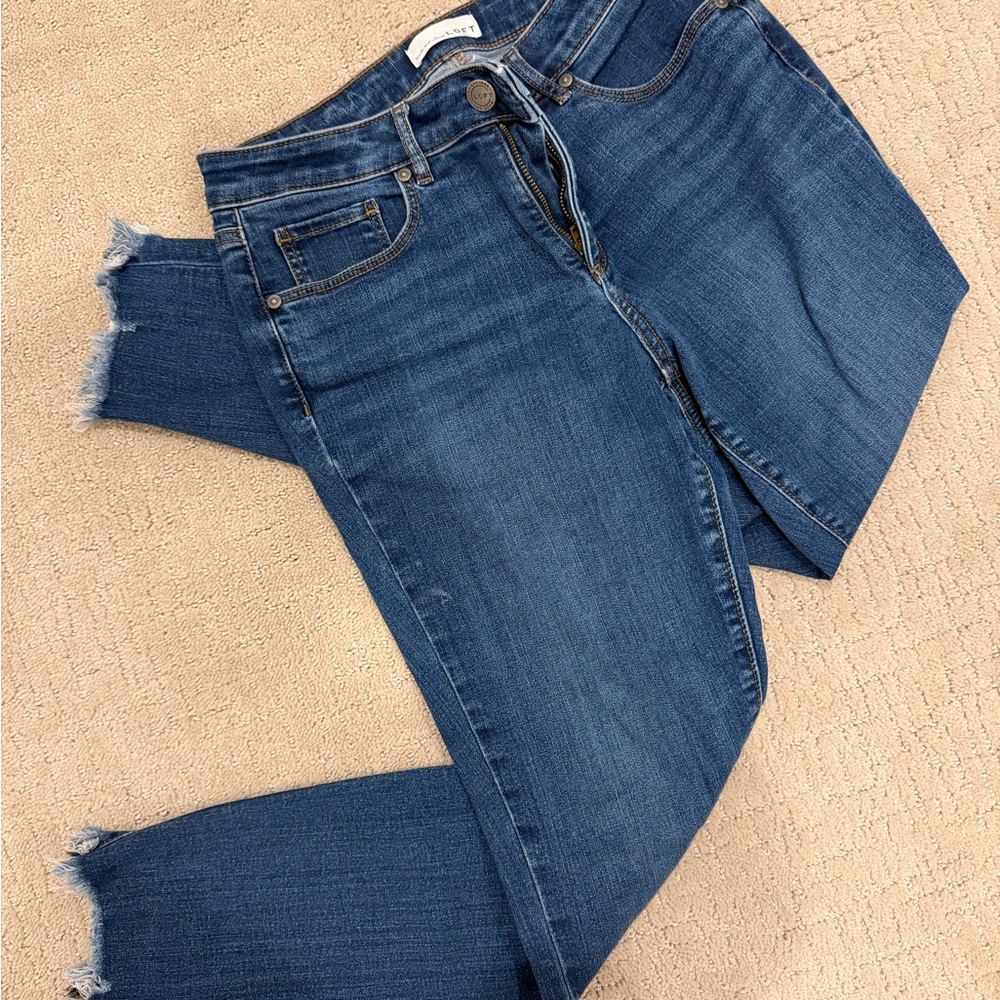 LOFT Frayed Hem Ankle Cropped Blue Jeans